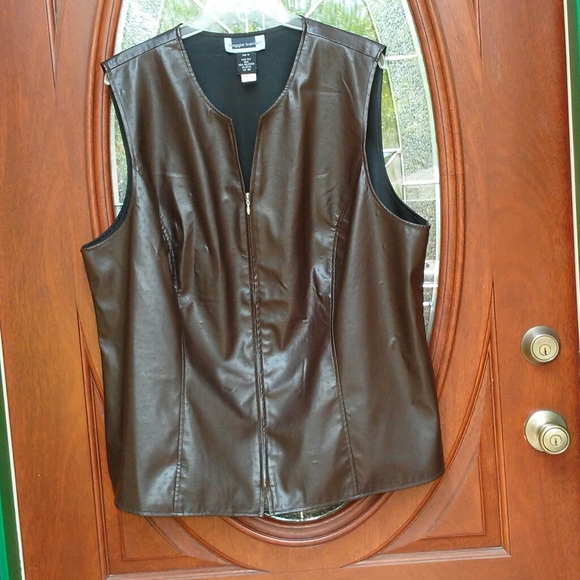 Maggie Barnes Jackets & Blazers - Maggie Barnes Brown Vests